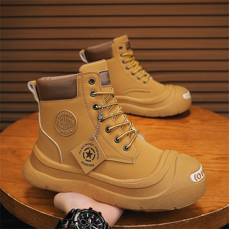 Shorts Ankle Boots Fashionable - огляд і ціна Mens Fashion Trainers